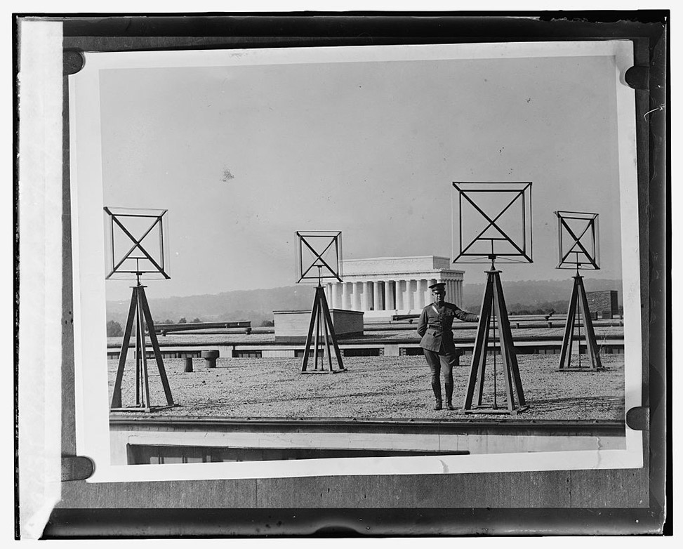 signal antenna in Washington 1924